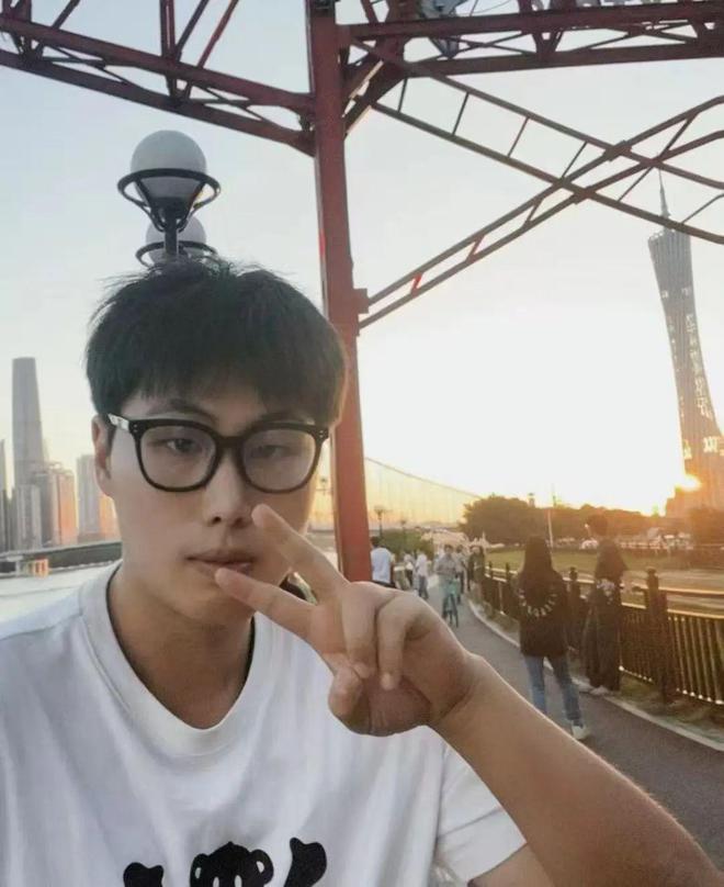 管警官】四岔河监狱尹吕恺：坚守初心的破题者麻将胡了试玩网站免费【2024年度优秀主(图2)