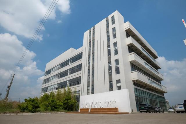 时CEO云山:素简本真 是立时独特的品牌底色PG电子麻将胡了试玩环球访谈|olayks立(图2) 时CEO云山:素简本真 是立时独特的品牌底色PG电子麻将胡了试玩环球访谈|olayks立(图2)